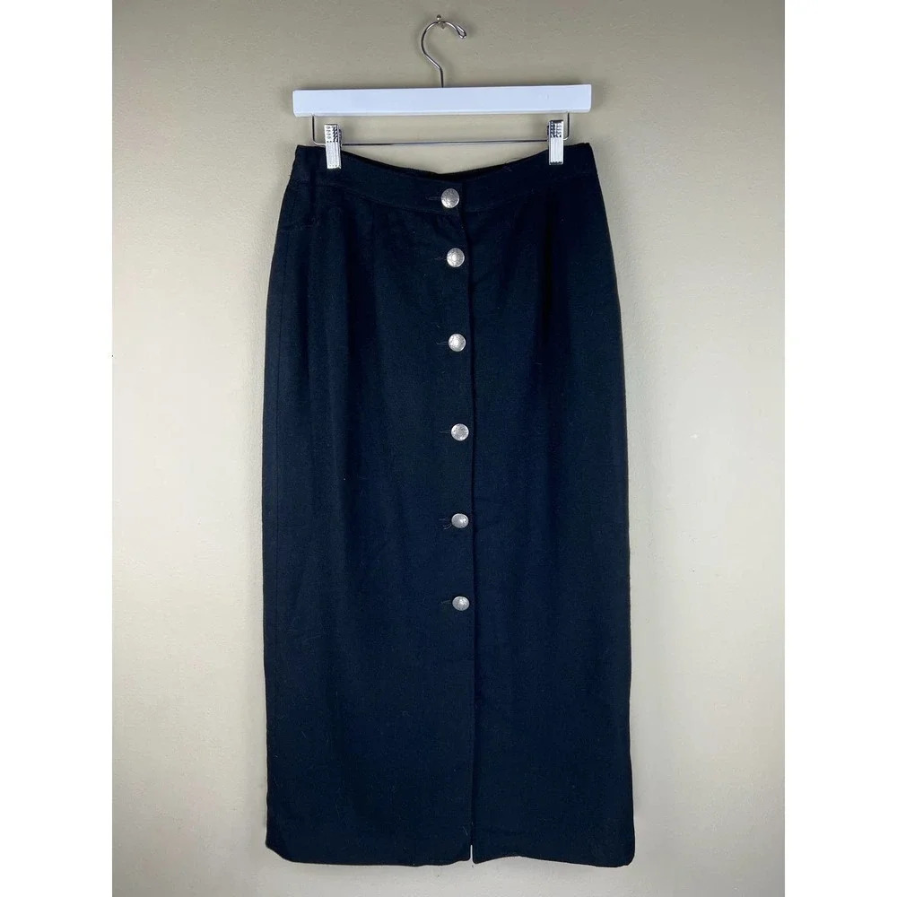 Pioneer Wear Black Maxi Skirt Size 14 - Picture 1 of 4